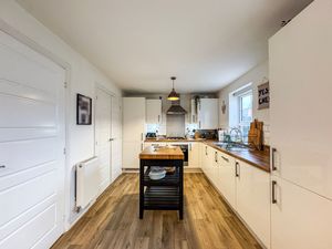 Photo 14- click for photo gallery